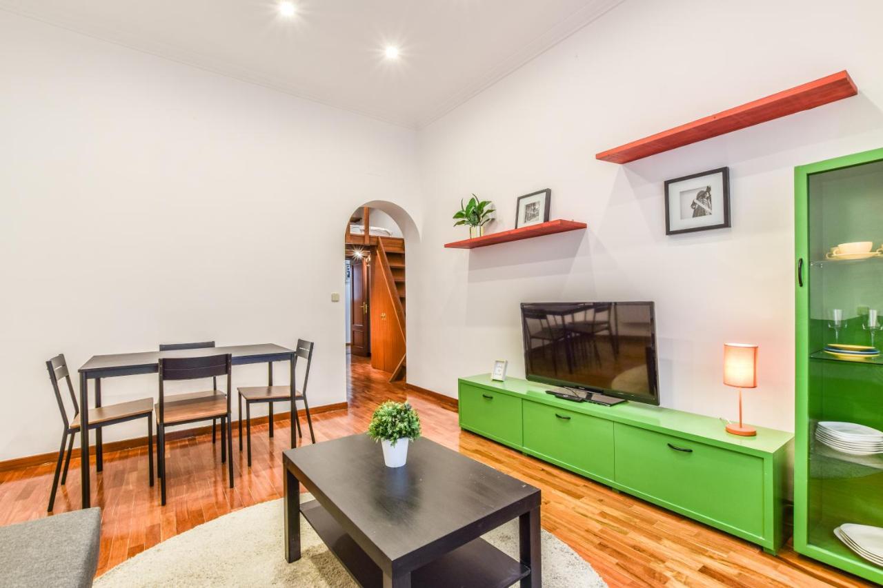 Apartmán Apartamento Puente De Segovia Madrid Exteriér fotografie